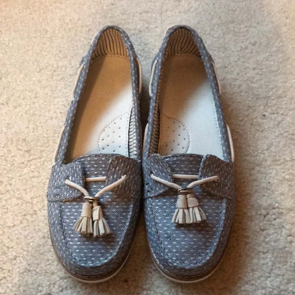 Toms casual boat shoes - Picture 2 of 5